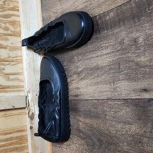 Vionic Uptown Black Ballet Flats  Cushioned Slip-On